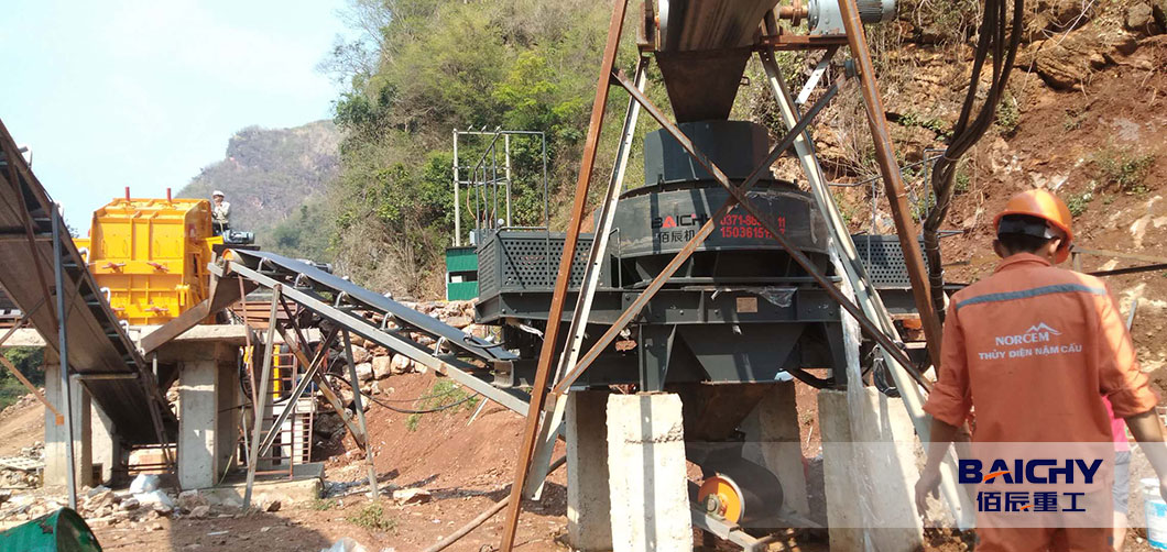 VSI-sand-making-machine-in-Vietnam1