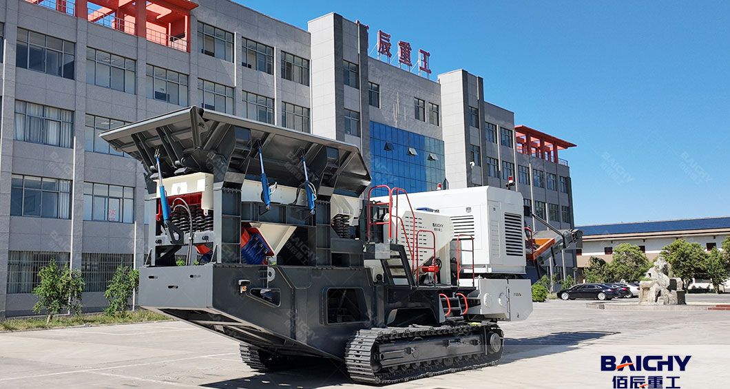 Mobile-Tracked-Jaw-Crusher-Manufacturer-02.jpg