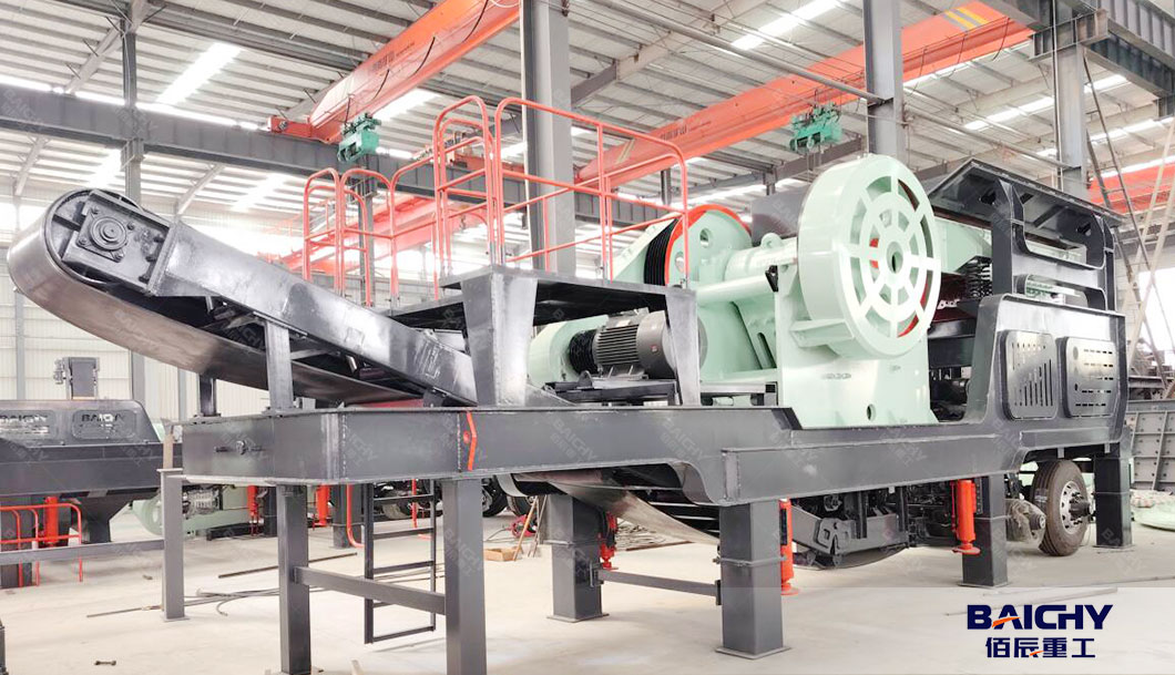 Mobile-jaw-crusher-plant-PE600X900-Arrive-to-Southeast-Asia-2