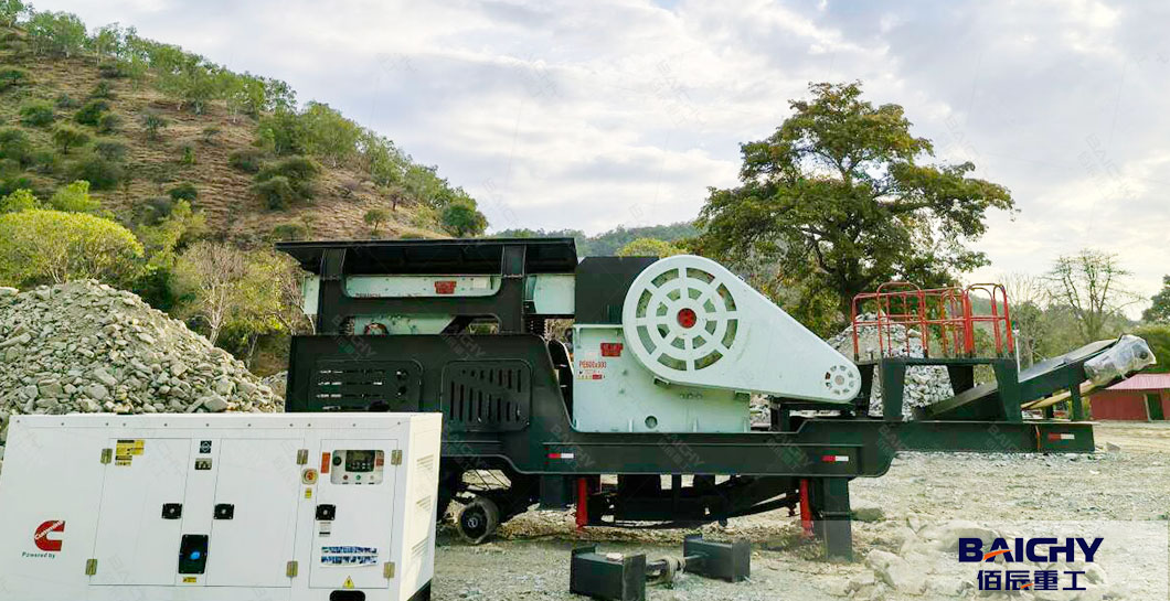 Primary-Crusher-on-Wheels-02.jpg