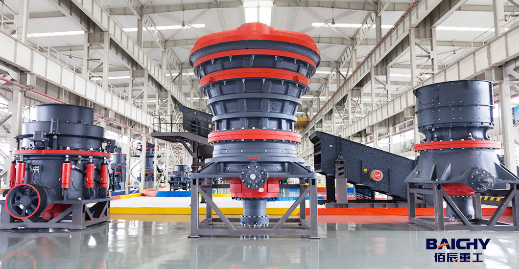 Gyratory-crusher for aggregate production.jpg