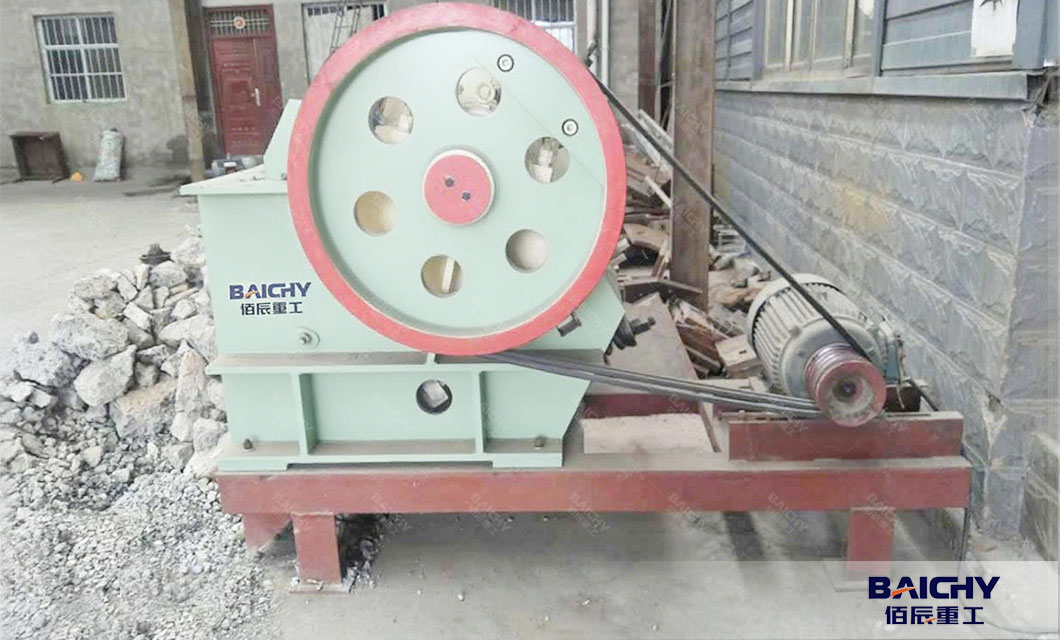 electric-stone-crushing-machines-03.jpg